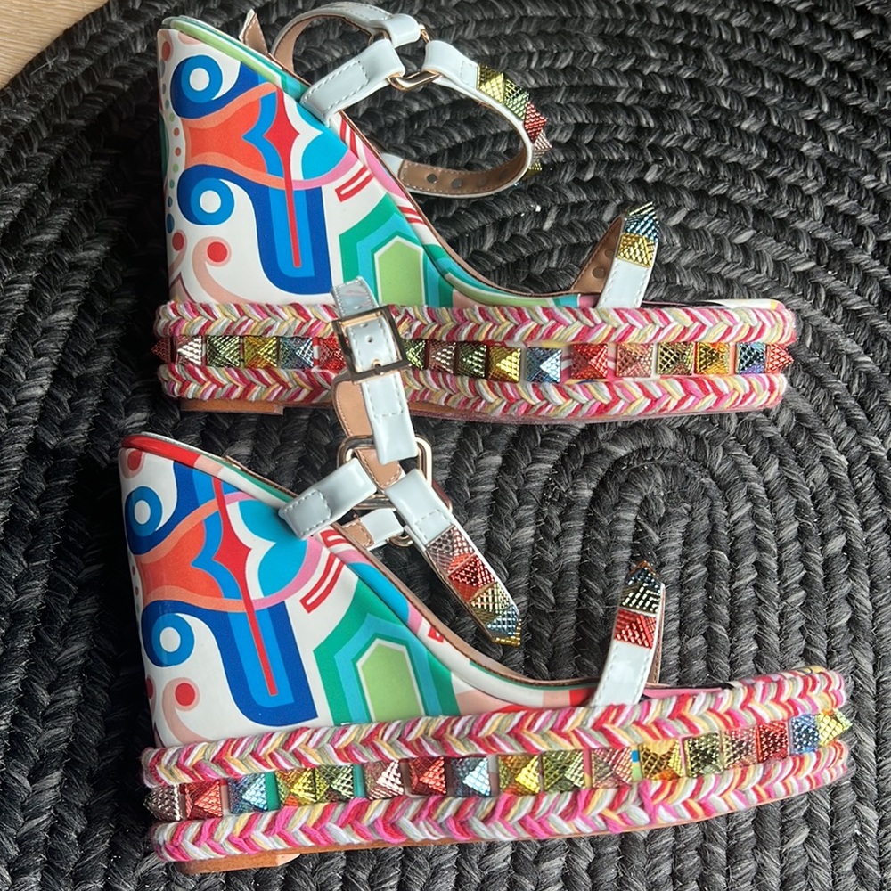 Multicolored wedges - Picture 2 of 7